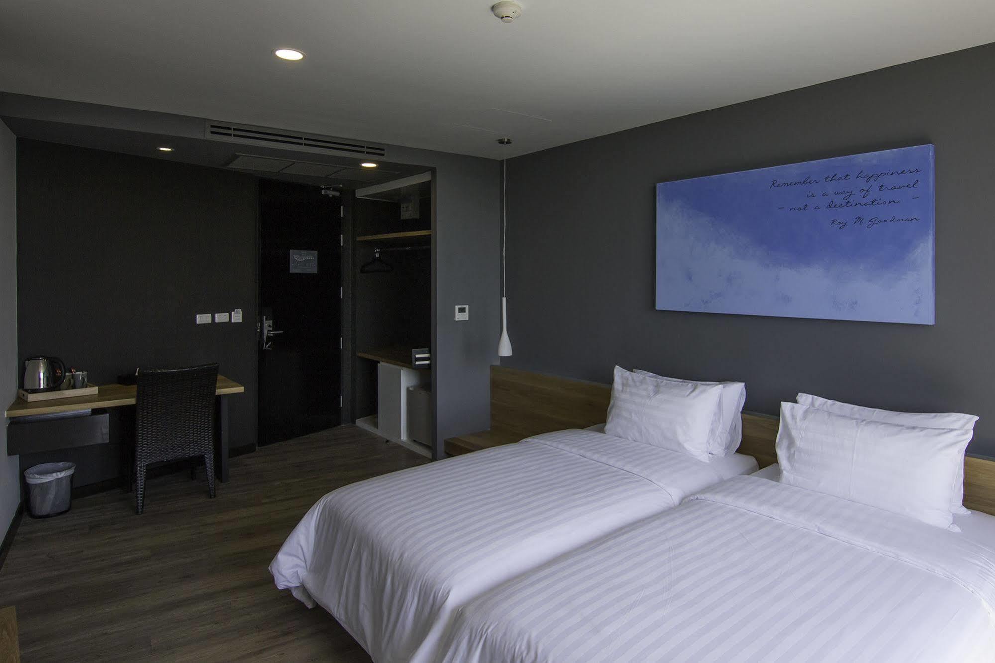 Kalm Bangsaen Hotel Luaran gambar